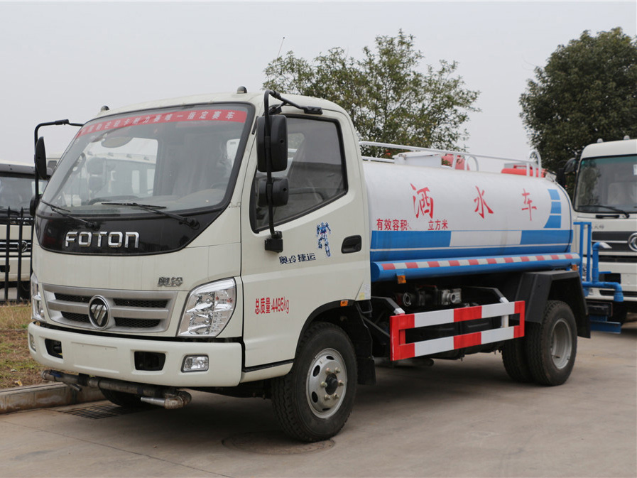 福田時(shí)代（5方）灑水車(chē)