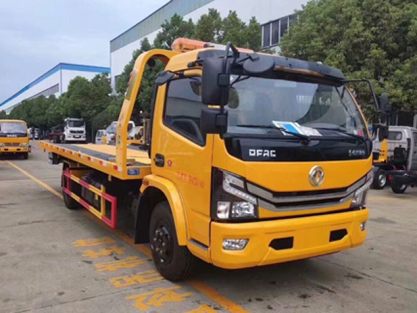 國六東風大多利卡黃牌一拖二清障車