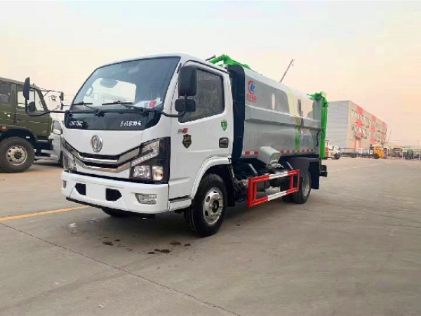 東風小多利卡國六7方側裝垃圾車