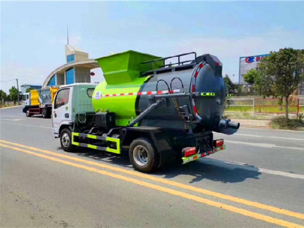 東風(fēng)小多利卡國(guó)六5方圓罐餐廚垃圾車(chē)