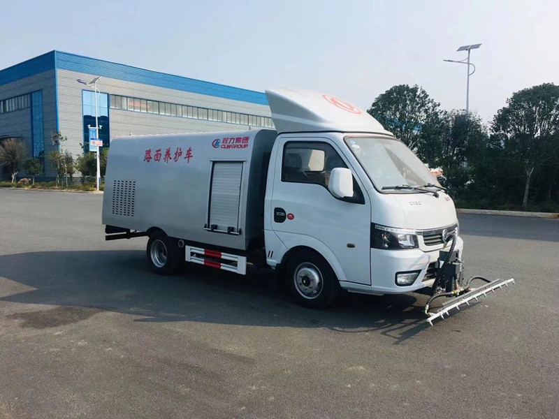 東風途逸路面清洗車1.5方水罐