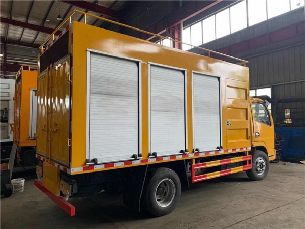 東風(fēng)小多利卡6方污水處理車,凈化車