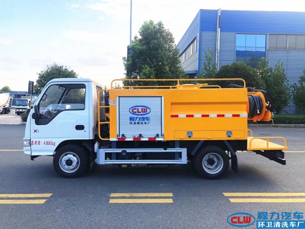 江淮地下室專用藍(lán)牌高壓清洗車