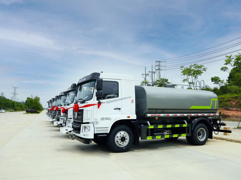 華神F5，12方灑水車(chē)