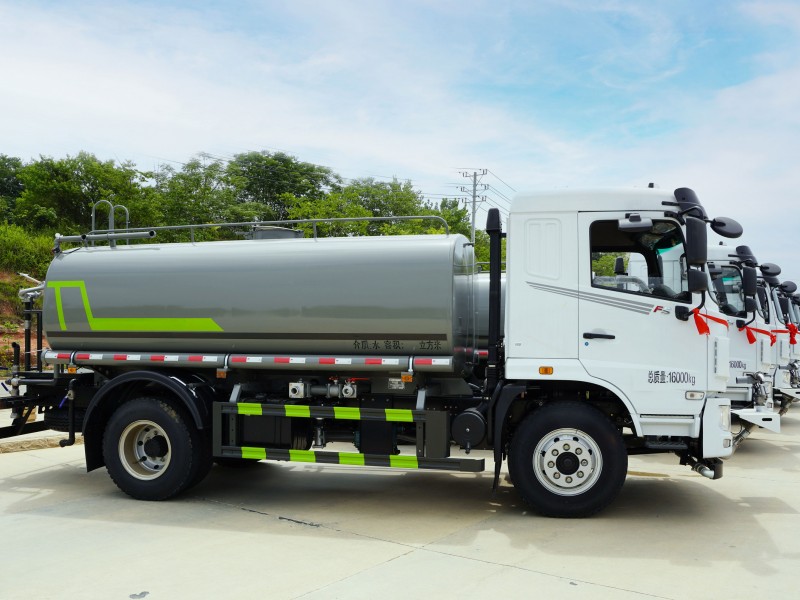 華神F5，12方灑水車(chē)